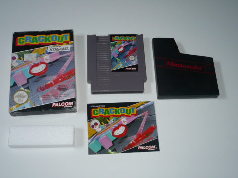 Photo du jeu Crackout sur Nintendo Entertainment System (NES).