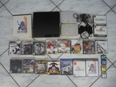 Lot de consoles et jeux PlayStation