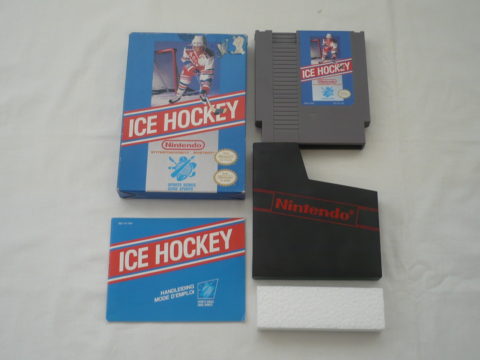 Photo du jeu Ice Hockey sur Nintendo Entertainment System (NES).