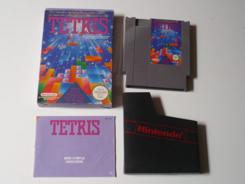 Photo du jeu Tetris sur Nintendo Entertainment System (NES).